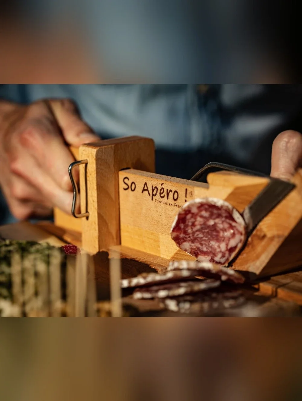 Sausage Guillotine Slicer